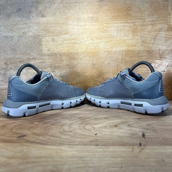 Under Armour HOVR Infinite REFLECTIVE Womens Sz 7.5 Running Shoes Sneakers Gray - Picture 5 of 9
